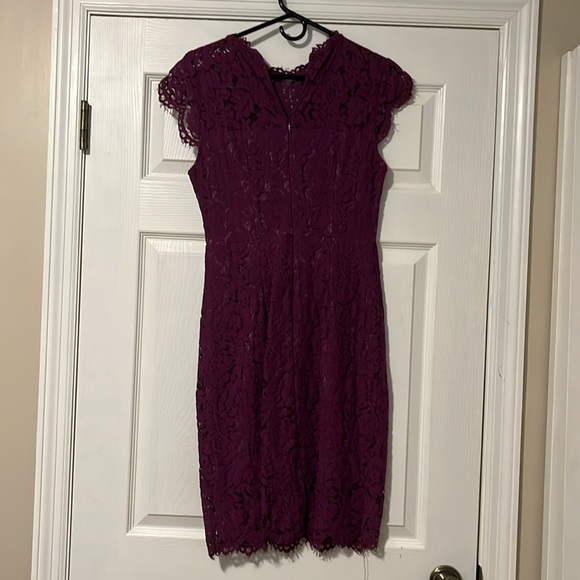 Lace Merokeety Plum dress - Picture 7 of 10